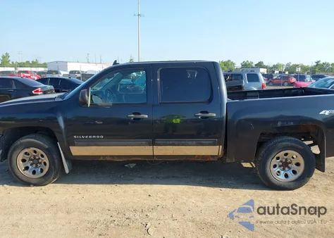 2010 Chevrolet Silverado 1500 Lt z USA, uszkodzony, nr VIN 3GCRKSEAXAG114485
